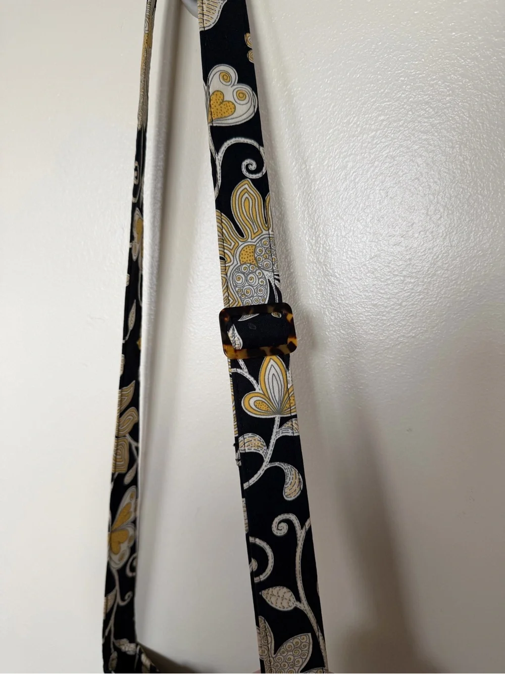 VERA BRADLEY Yellow Bird Hipster Shoulder Bag Crossbody Purse Floral